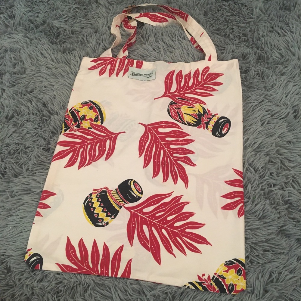 Muumuu Heaven Reusable Tote Bag with Ipus